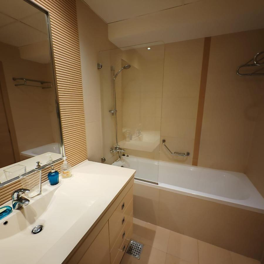 Biaparthotel Boekarest Buitenkant foto